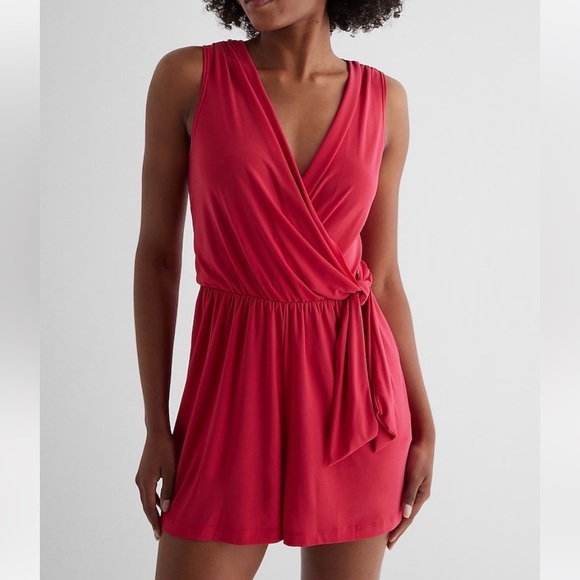 Express Pants - Express pink short romper size xl